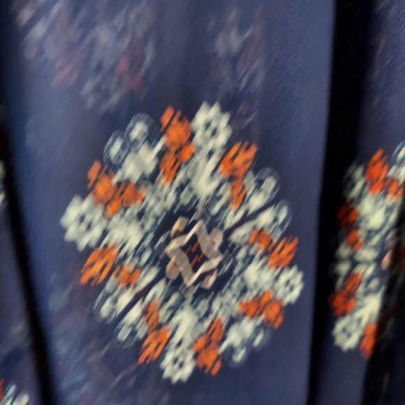 Sheer wrap - Picture 2 of 6